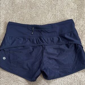 lululemon athletica Women's Navy Speed shorts mesh